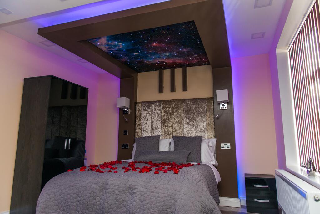 Sawrey Serviced Apartments room 6